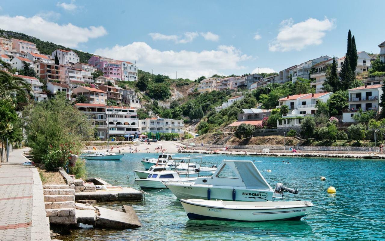 Hotel Villa Matic Neum Bagian luar foto