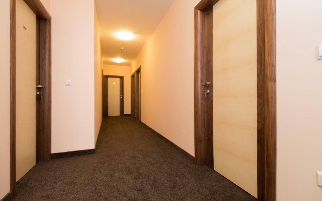 Hotel Villa Matic Neum Bagian luar foto