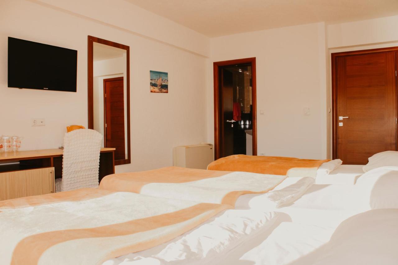 Hotel Villa Matic Neum Bagian luar foto